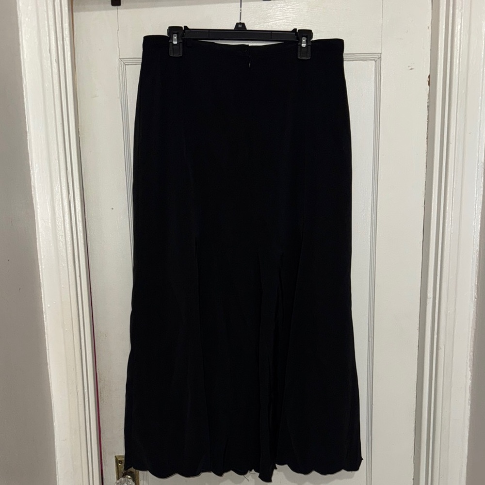 Altas Collection Elegant Black Women's Skirt